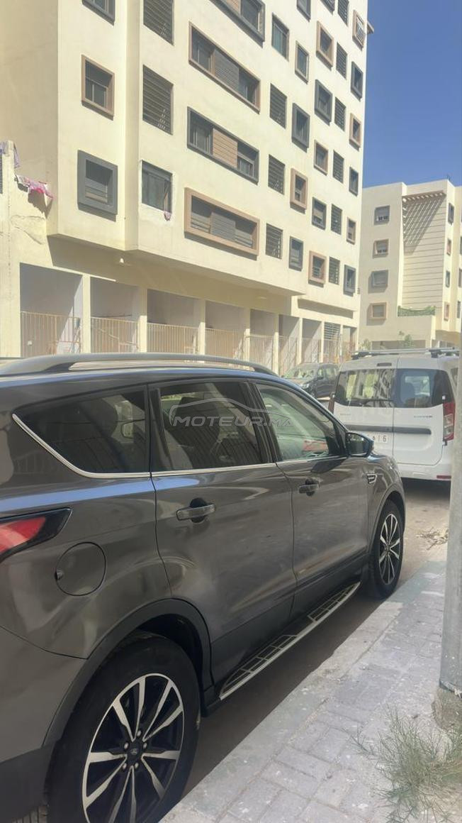 ford kuga titanuim 2019