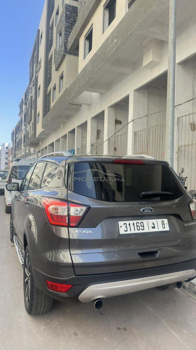 ford kuga titanuim 2019