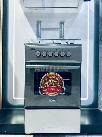 Cuisinière de marque Gork - 2