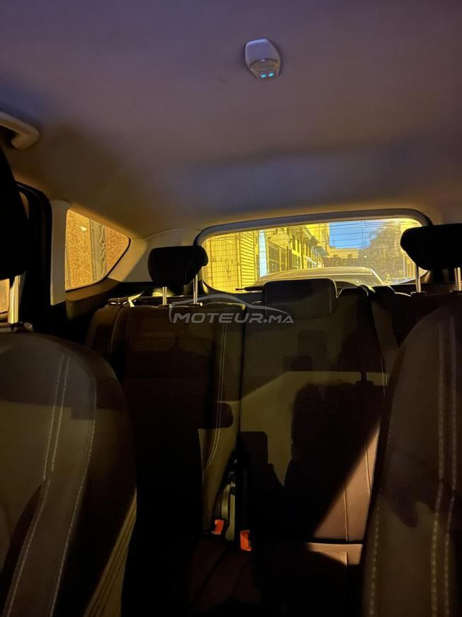 voiture Montaza kolchi fiha nad i