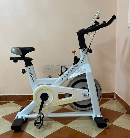 Nouveau vélo de sport