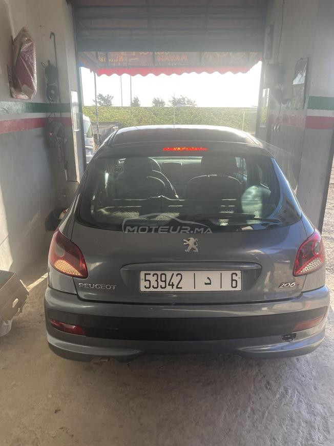 Peugeot 206 Diesel Manuelle 2011 à Lahraouyine