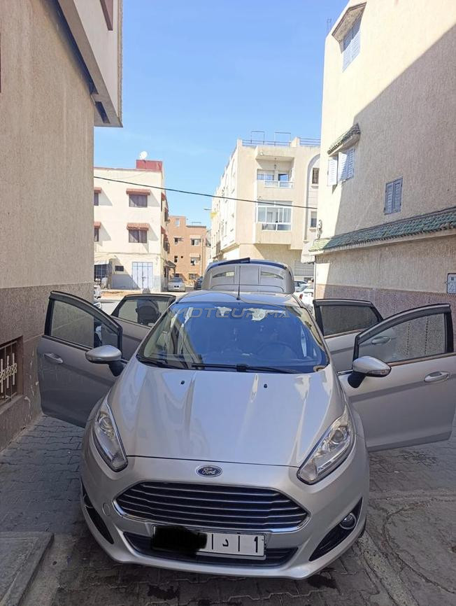 ford fiesta titanium 