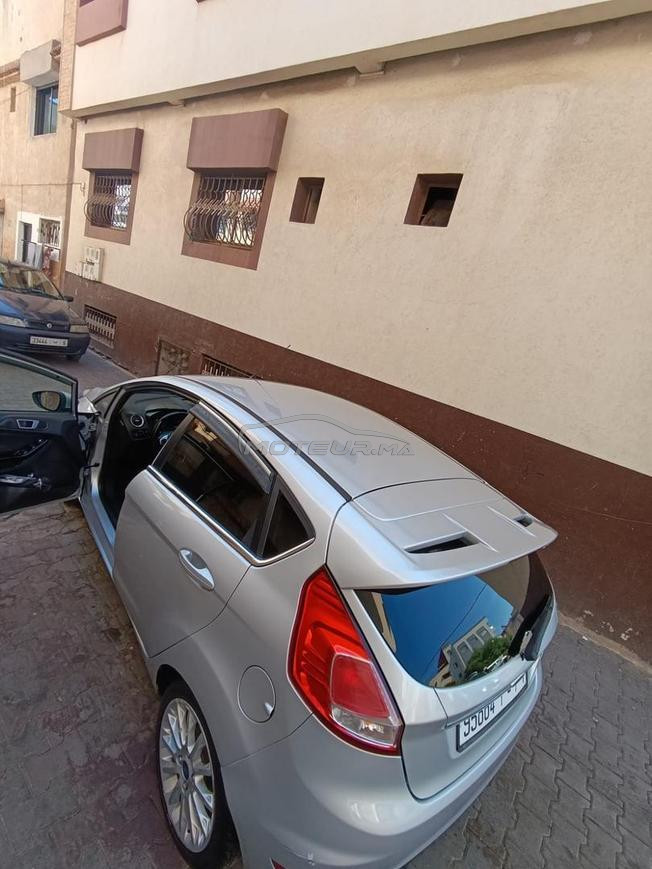 ford fiesta titanium 