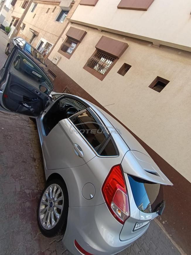 ford fiesta titanium 