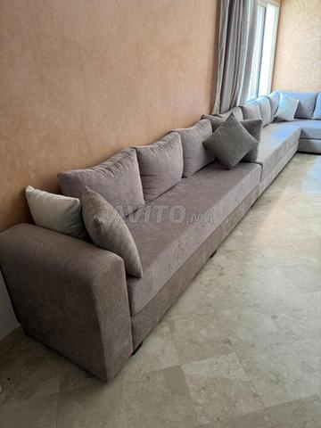Salon neuf à vendre très peu utilisé 5.25m/3.25m - 2