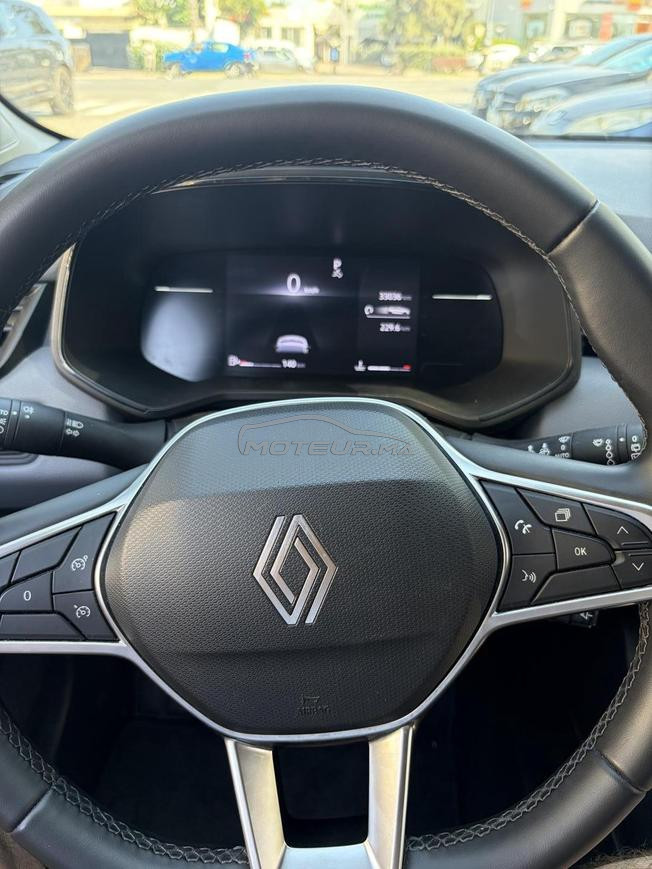 Renault Clio Essence Automatique 2025 à Rabat