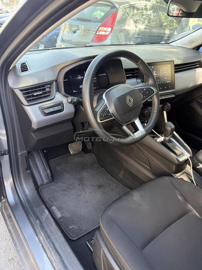 Renault Clio Essence Automatique 2025 à Rabat