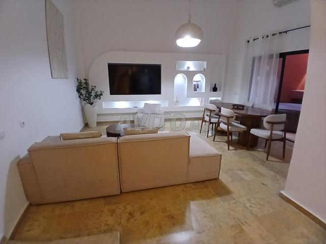 DUPLEX REZ-DE-CHAUSSÉE AU CŒUR DE GUÉLIZ-À LOUER - 2