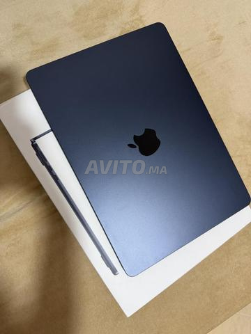MacBook Air M2 Avec boîte et accessoires