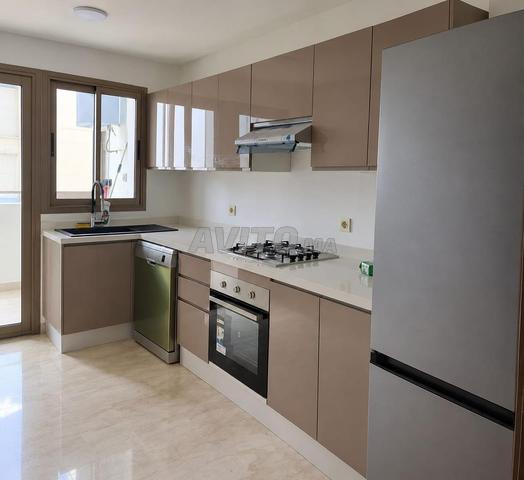 🏡 NOUVEL APPARTEMENT À LOUER – QUARTIER DES HÔPITAUX - 2