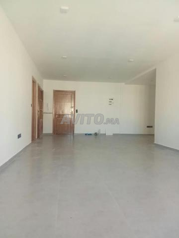 Local Pro boulevard Zerktouni X Abdelmoumen 140m² - 2