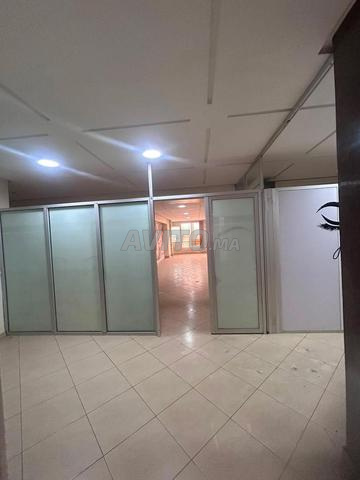 BUREAU À VENDRE OU À LOUER À BELVÉDÈRE - 2