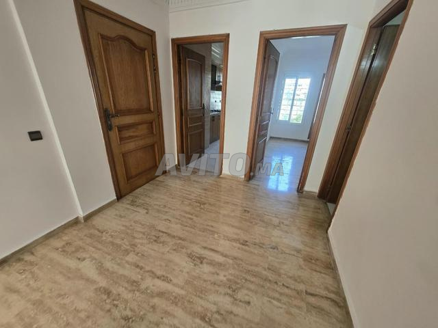 Appartement à louer 90 m² à Dar Bouazza - 2
