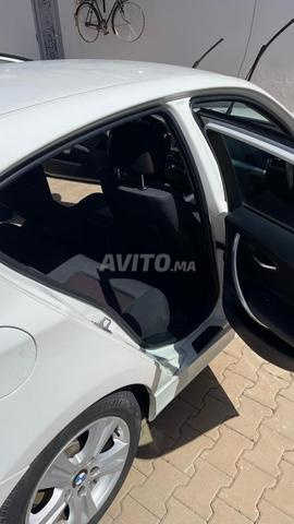 BMW الفئة الأولى موديل 2009 - 2