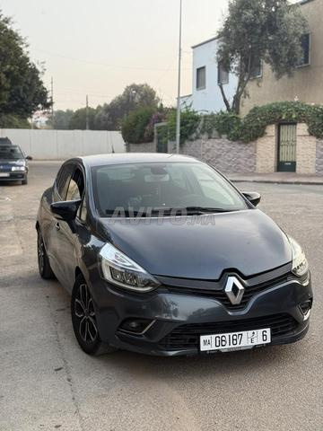 Renault Clio 4 automatique - 2