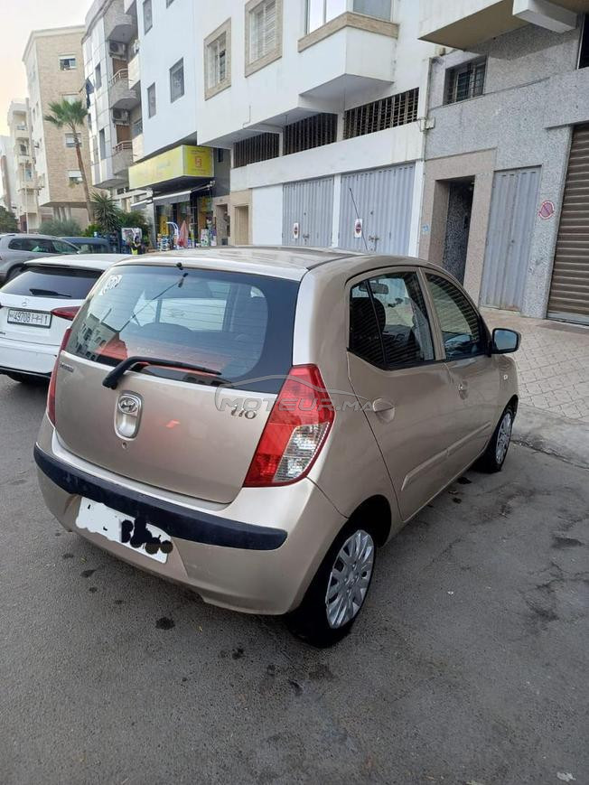 hyundai10 tres bon etat, pret a rouller librement,
