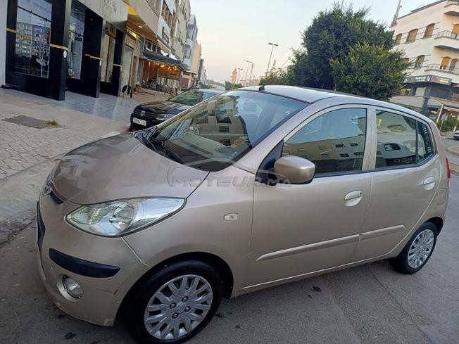hyundai10 tres bon etat, pret a rouller librement,