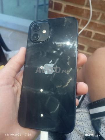 iPhone 12 128Go Noir 79 - 2