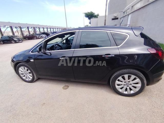 Opel Astra - 2