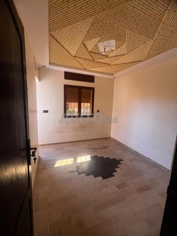 Appartement 120m² à louer vide à Charaf Marrakech - 2