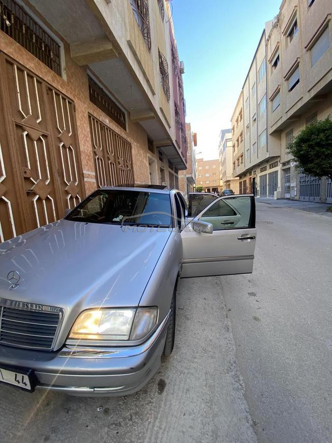 Mercedes-Benz 220 Diesel Automatique 1999 à Tanger