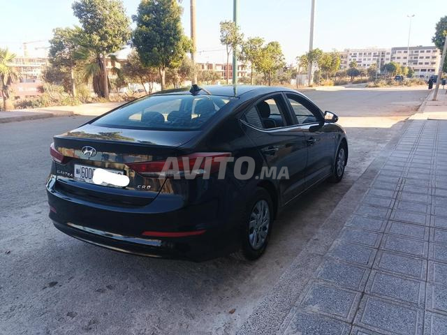 هيونداي إلنترا - 2