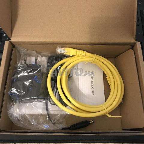 Répéteur ZTE ZXHN H3601P Wi-Fi 6 - 2