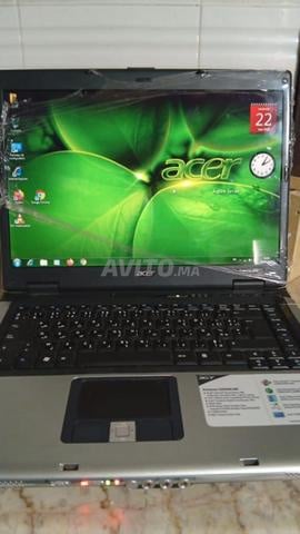 Vente d'un PC Acer Extensa 5200.
