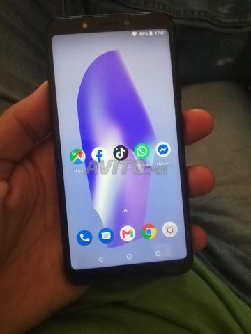 bq aquarius c 16 giga 2 ram bon état - 2