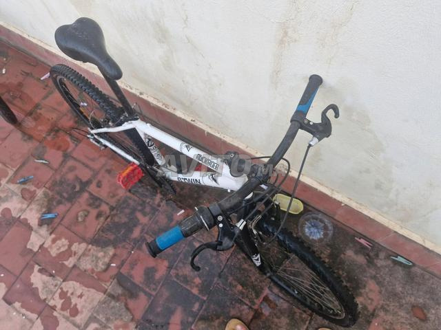 Vélo bonne occasion comme neuf