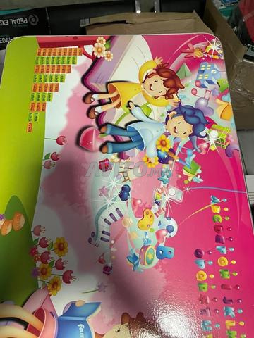 Bureau pour enfants avec leur propre chaise livraison gratuite - 2