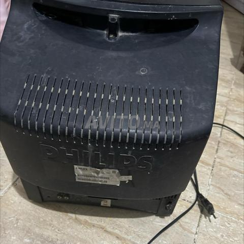 Télévision d'ancien modèle - 2