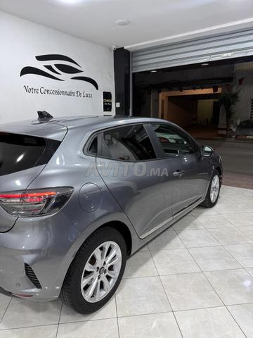 Renault Clio Diesel Manuelle 2024 à Tétouan - 2