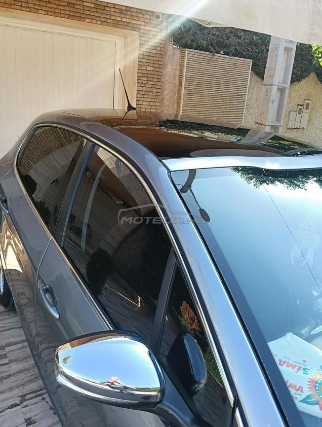 Peugeot 208 TOI panoramique 