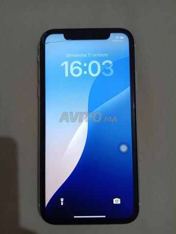 iPhone XR 64Go - 2