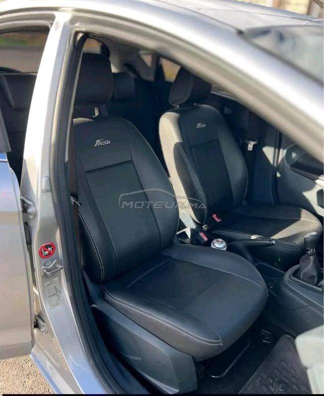 ford fiesta manuelle 