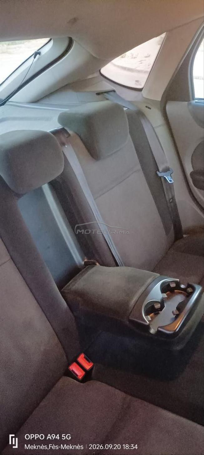 je met ma ford focus à vendre 