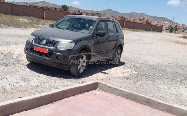 suzuki grand vitara 4*4. 700 dh dariba