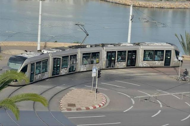 شقة فاخرة للبيع في أوبير تابريكت، مجهزة جيدًا