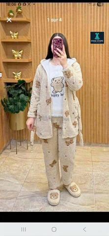 Pyjama 3 pièces avec peignoir ✨️🩰 Prix choc 🤫🔥 - 2