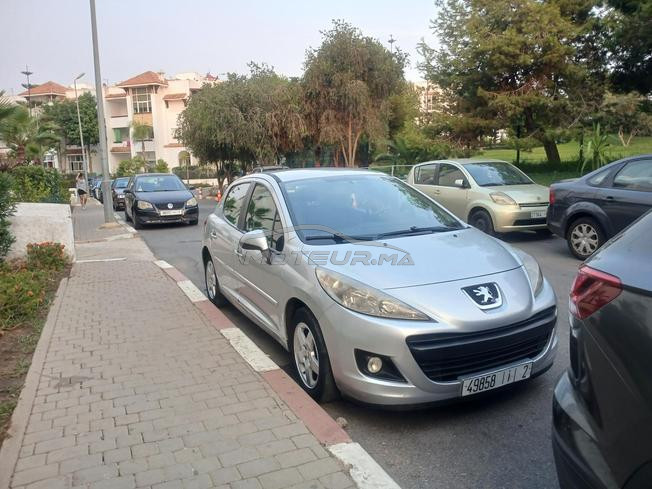 peugeot 207 module 2013 très bon état fes