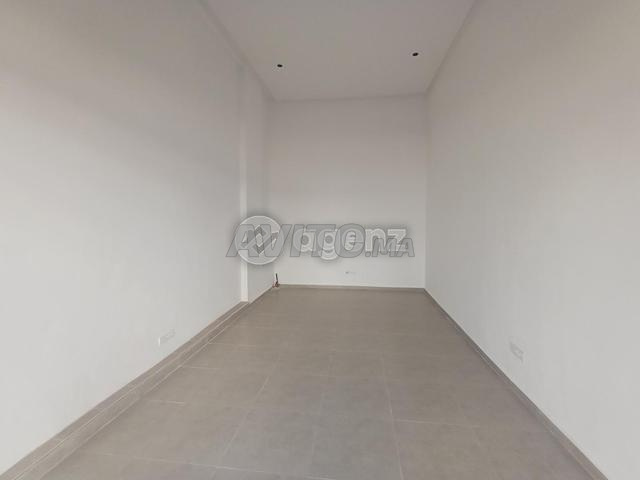 CMN-AC-2210 - محل تجاري للإيجار في سيدي معروف