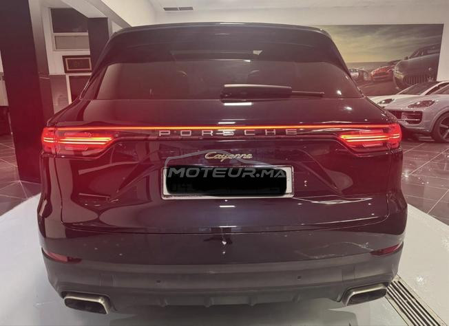 Porsche Cayenne hybride 2020 en excellent état 