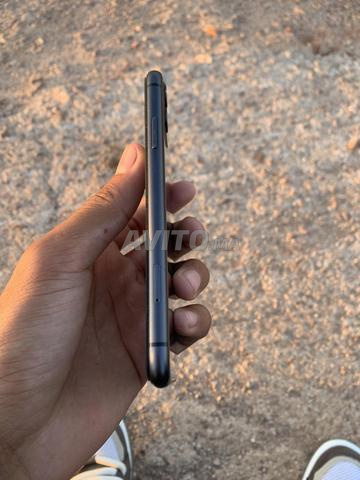 iPhone 11 64GB Batterie 89% Très bon état - 2