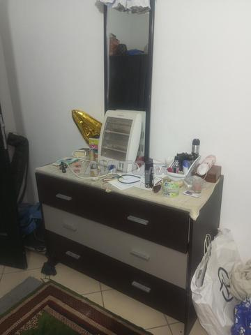 Chambre à coucher, coiffeuse et Mario - 2