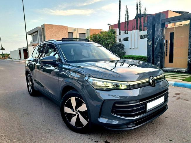 Volkswagen Tiguan 1ére main tout option 09/2025