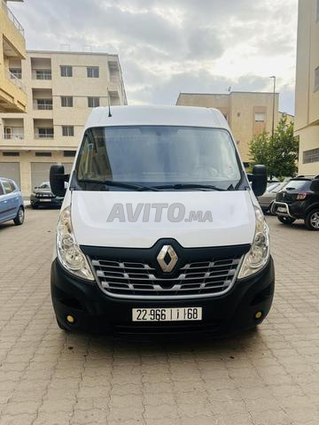 Renault Master Diesel Manuelle 2019 à Fès - 2