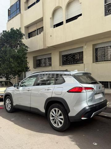 Toyota Corolla X SUV - 2