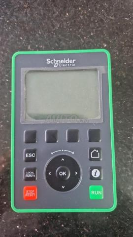 Variateur Schneider atv630 90 Kw - 2